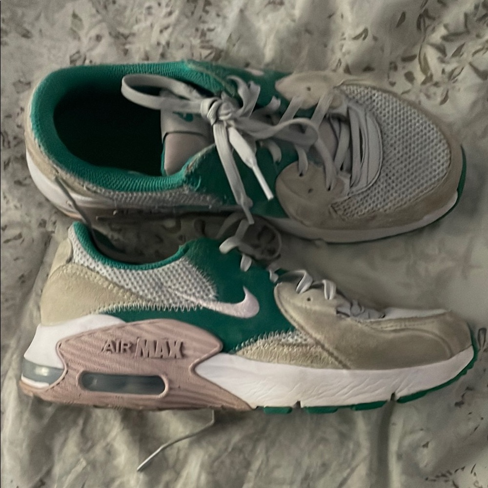 Nike Air Max Green and White Sneakers
